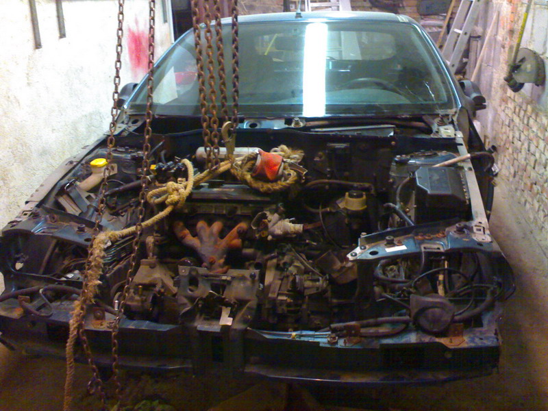 013 Navázanej Motor.jpg